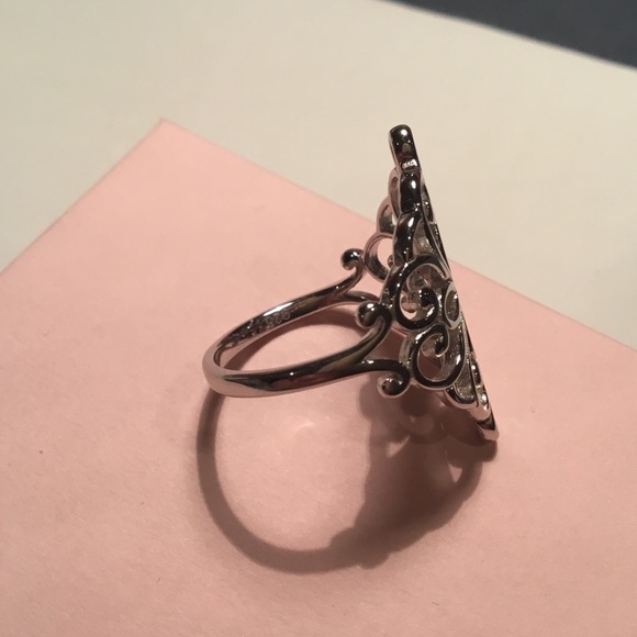Sz 8, Clearance $22 Firm! Sterling Swirl Design Ring - Picture 10 of 14